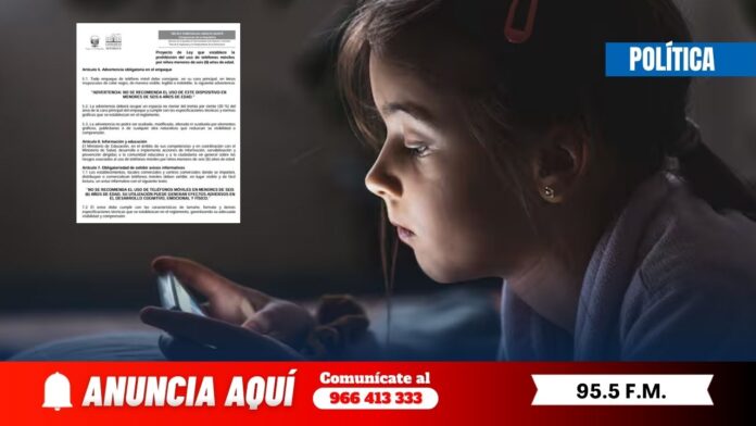 ¿No más niños con celulares?